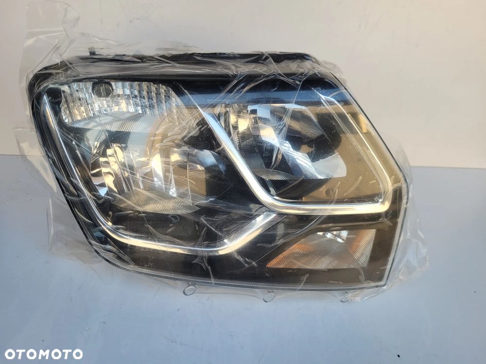 Dacia Duster I lift lampa przód prawa zwykła nowa