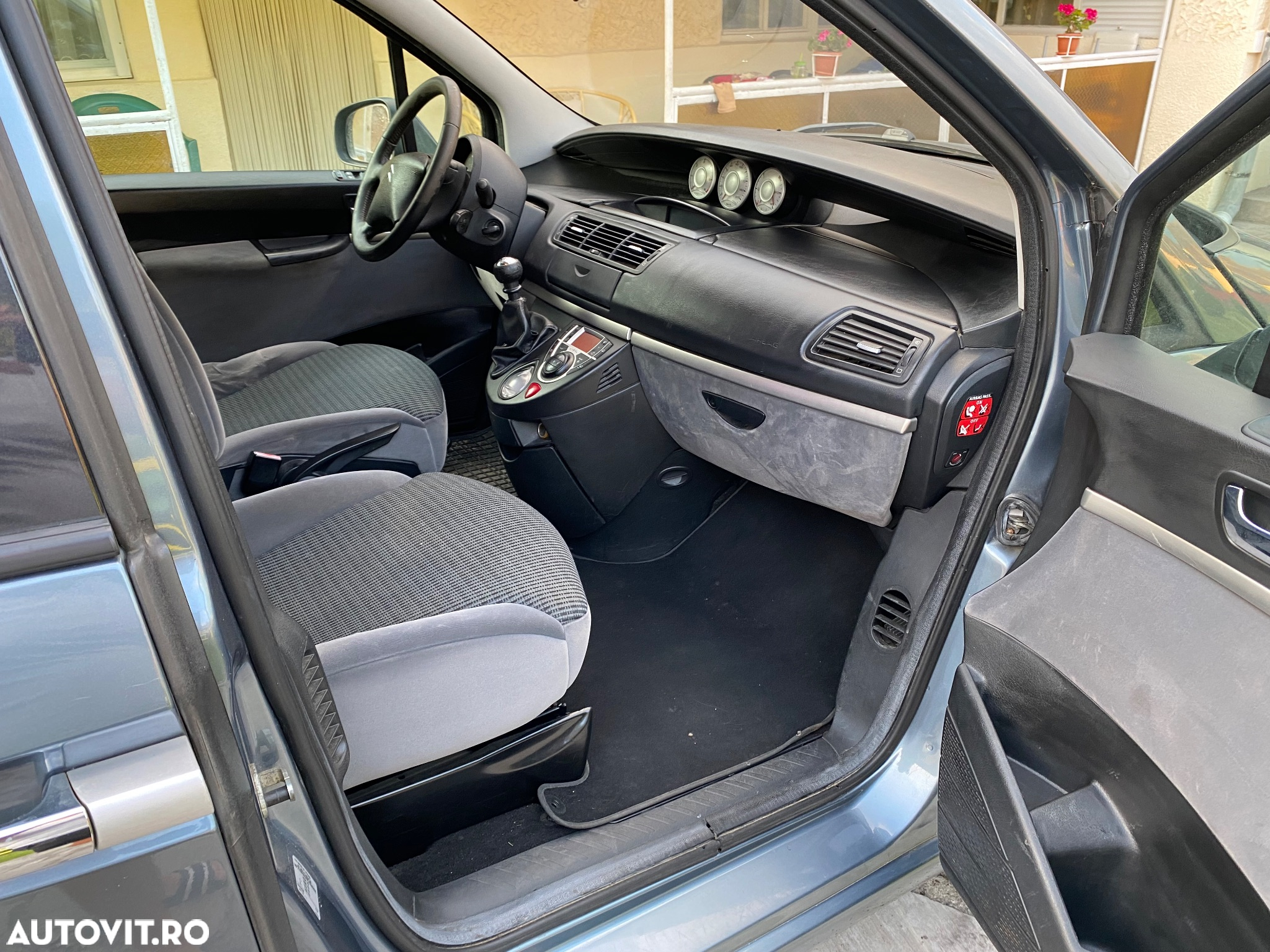 Citroën C8 2.0 HDi Exclusive - 8