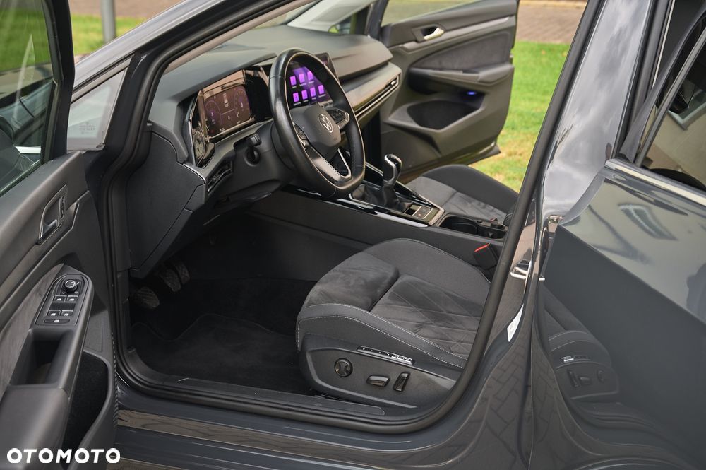 Volkswagen Golf 2023 photo 5