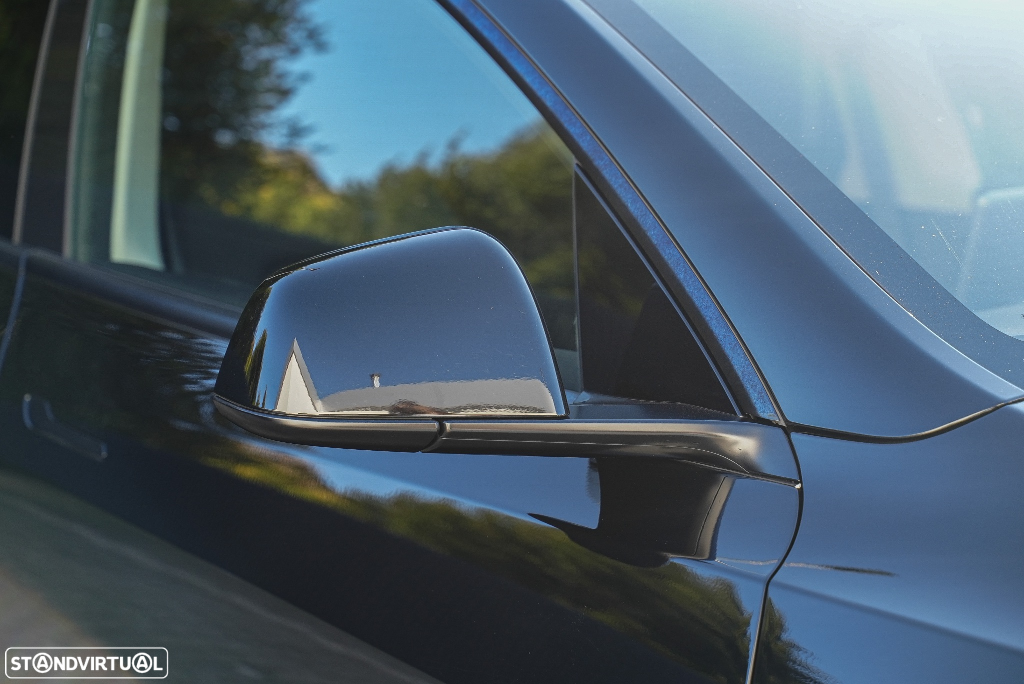 Tesla Model Y Performance Dual Motor AWD - 5
