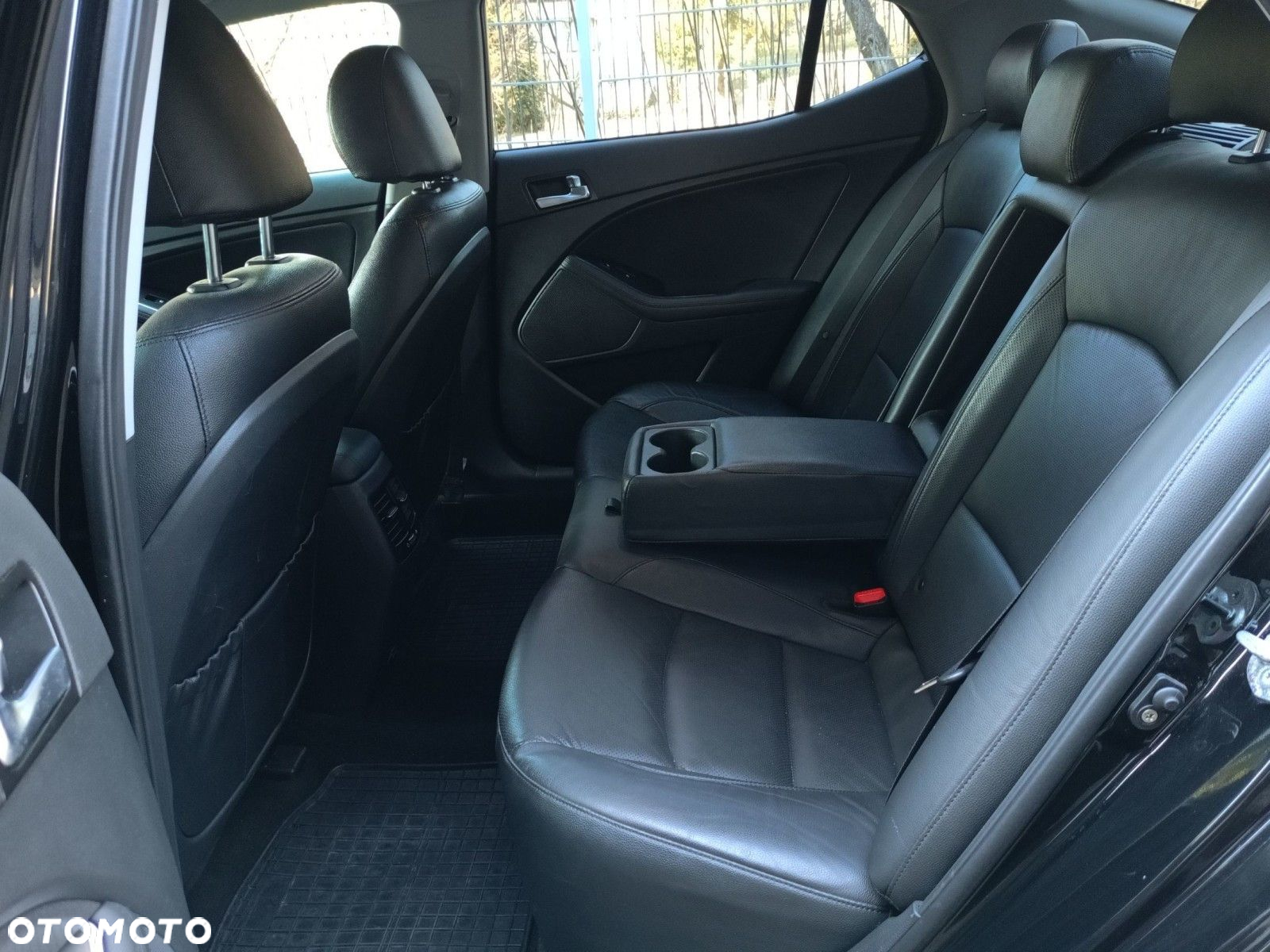 Kia Optima - 19