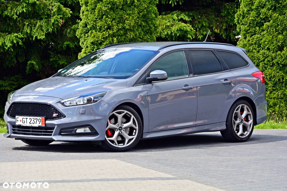 Ford Focus 2.0 TDCi ST - 4