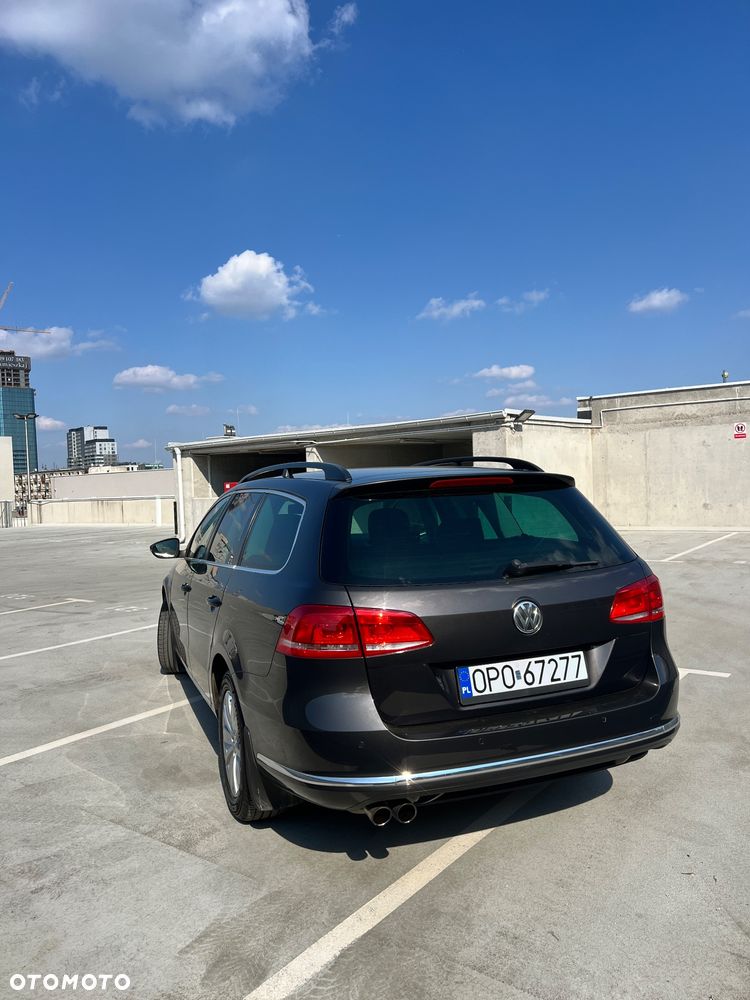 Volkswagen Passat 1.8 TSI Comfortline DSG - 2