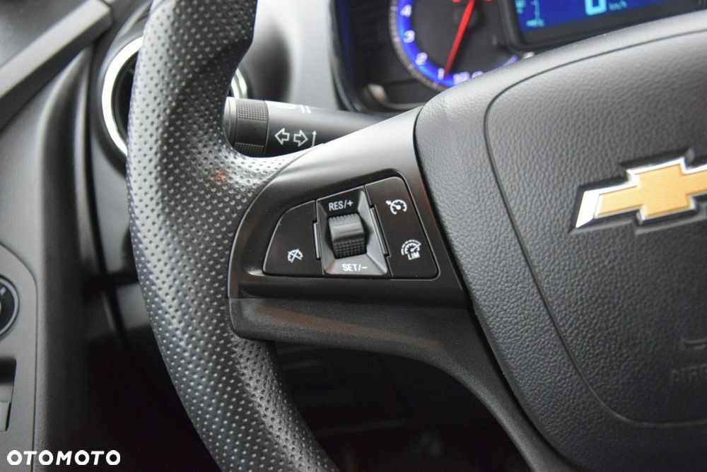 Chevrolet Trax 1.6 LS - 27