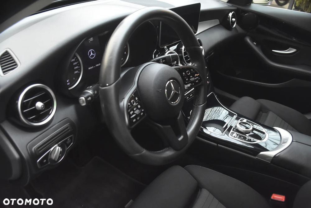 Mercedes-Benz Klasa C 180 Business Edition 9G-TRONIC - 22