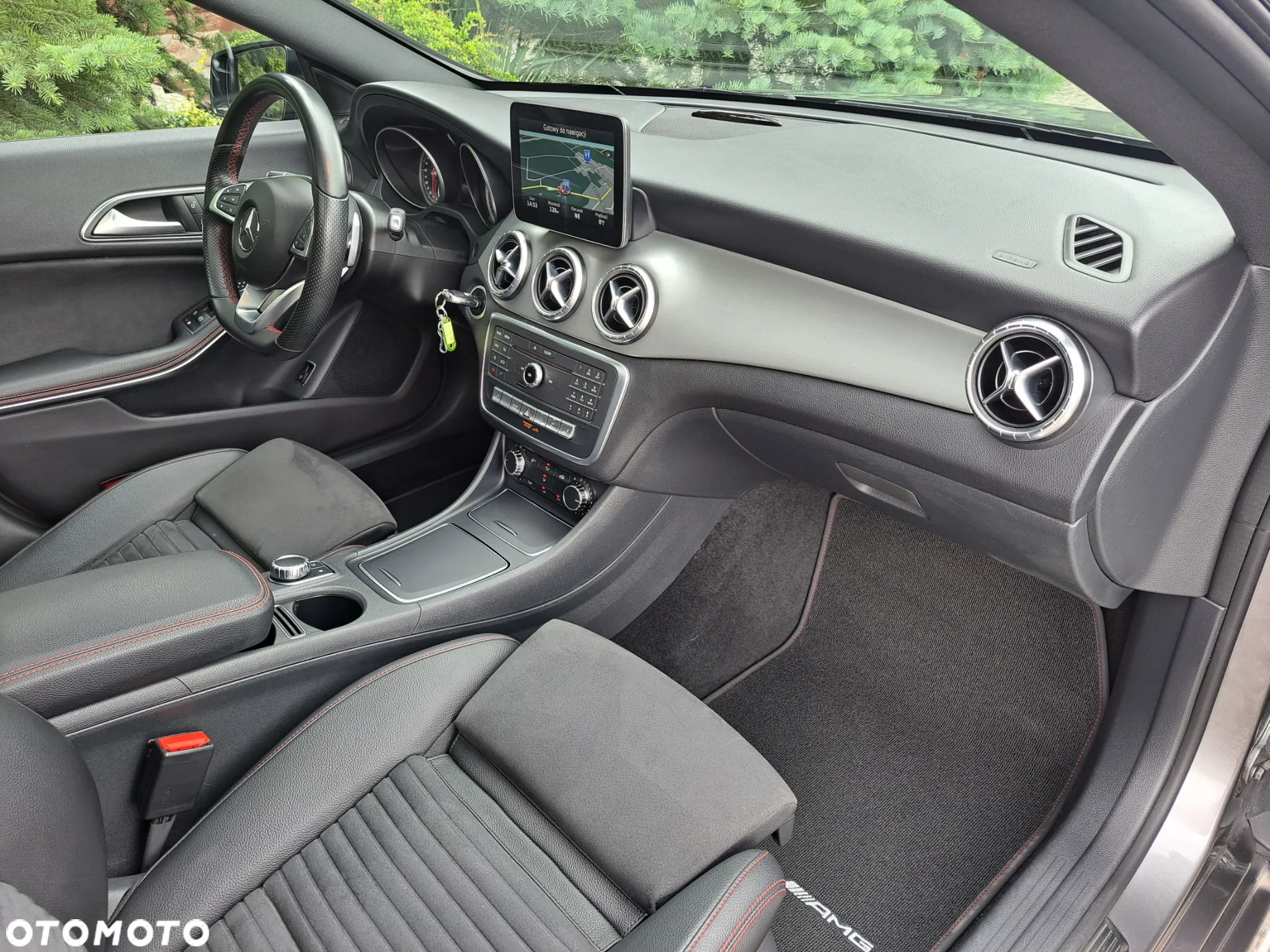 Mercedes-Benz CLA Shooting Brake 200 7G-DCT AMG Line - 25