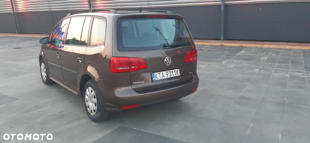 Volkswagen Touran - 3