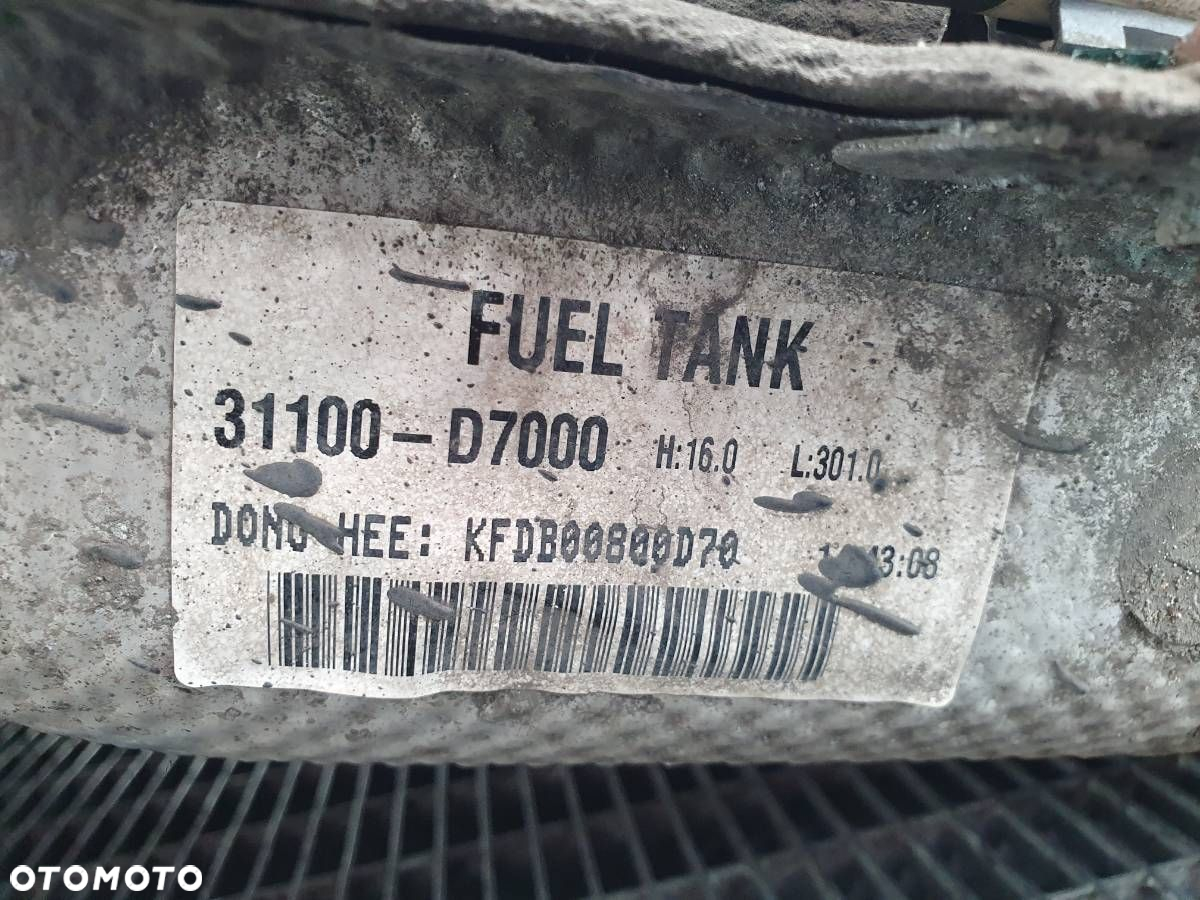 ZBIORNIK PALIWA FILTR WĘGLOWY HYUNDAI TUCSON II III GDI 31100-D7000 - 8