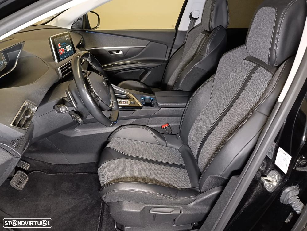 Peugeot 5008 1.5 BlueHDi Allure EAT8 - 30