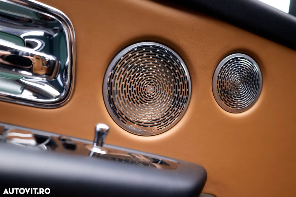 Rolls-Royce Cullinan - 12