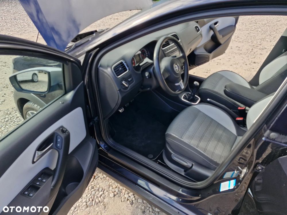Volkswagen Polo Cross - 8