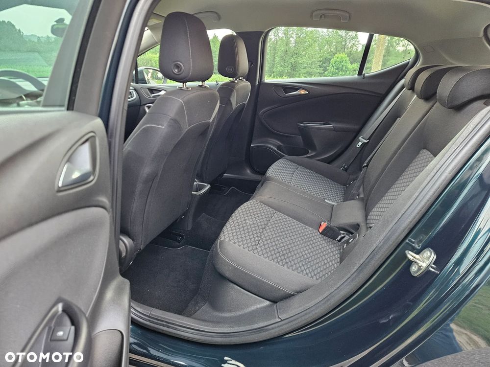 Opel Astra 1.4 Turbo Edition - 16