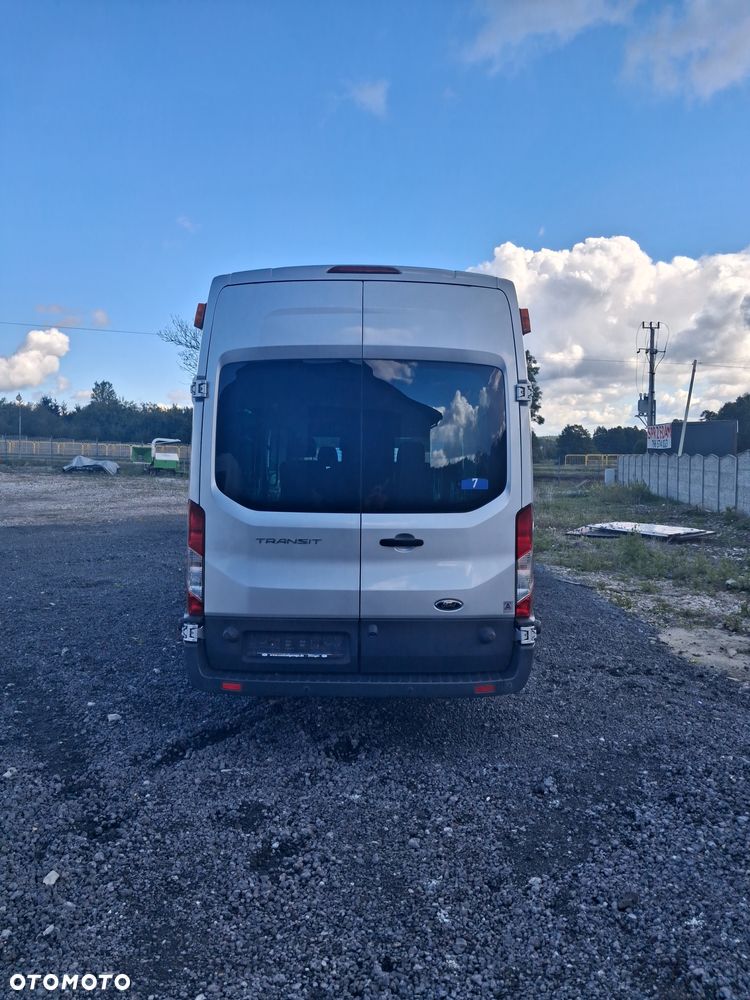 Ford Transit - 23