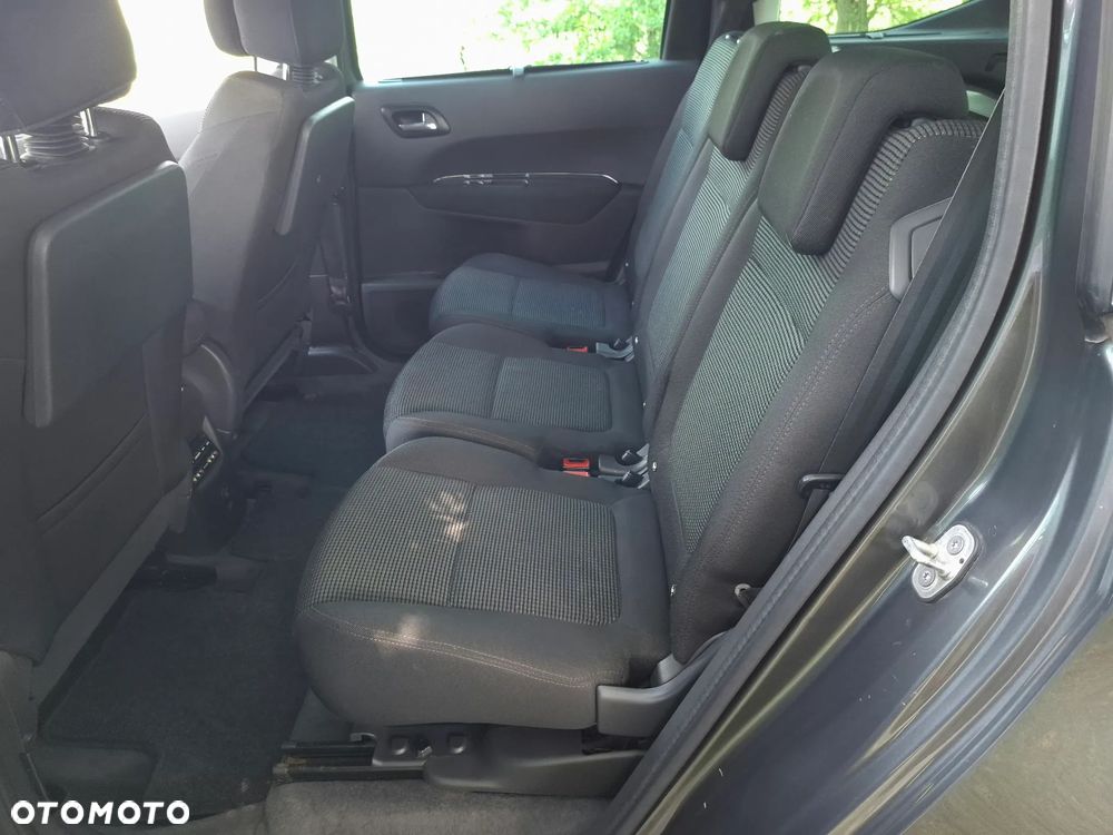 Peugeot 5008 1.6 HDi Premium - 21