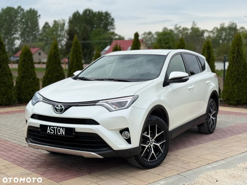 Toyota RAV4 2.0 D-4D 4x2 Start-Stop Comfort - 2