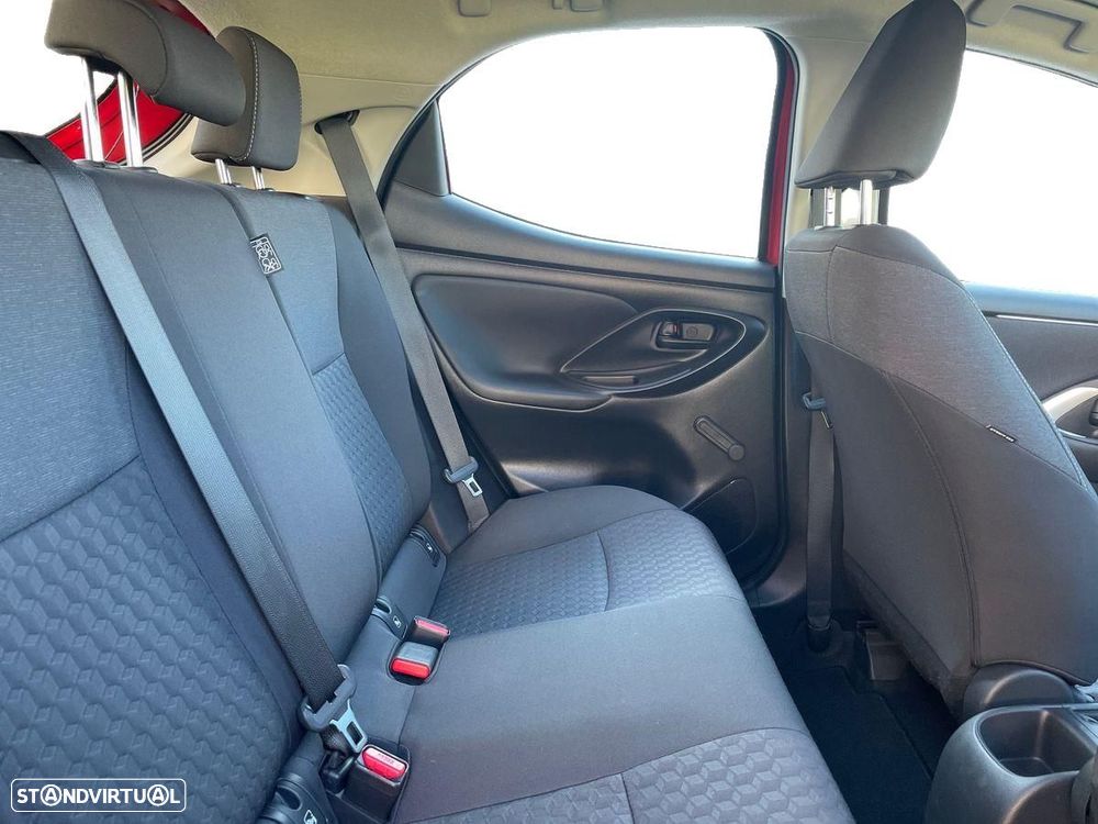 Toyota Yaris 1.0 VVT-i Comfort Plus - 6