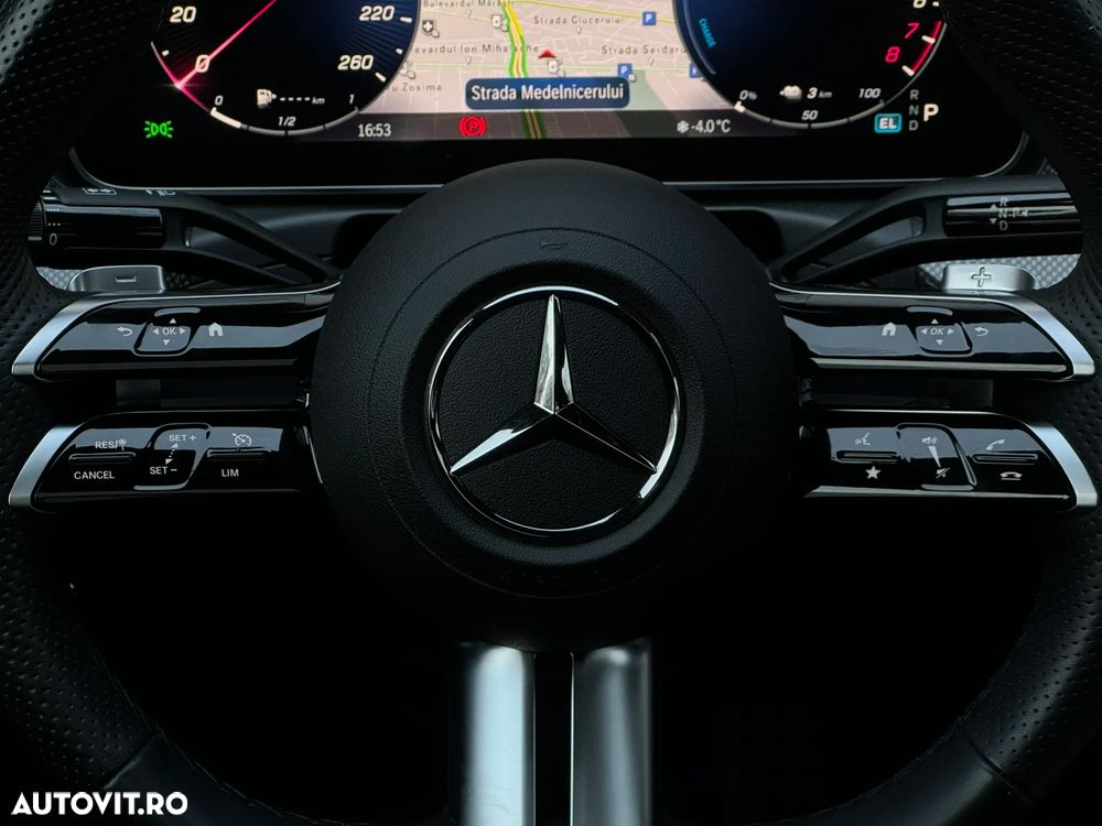 Mercedes-Benz C 300 e 9G-TRONIC AMG Line Advanced - 22