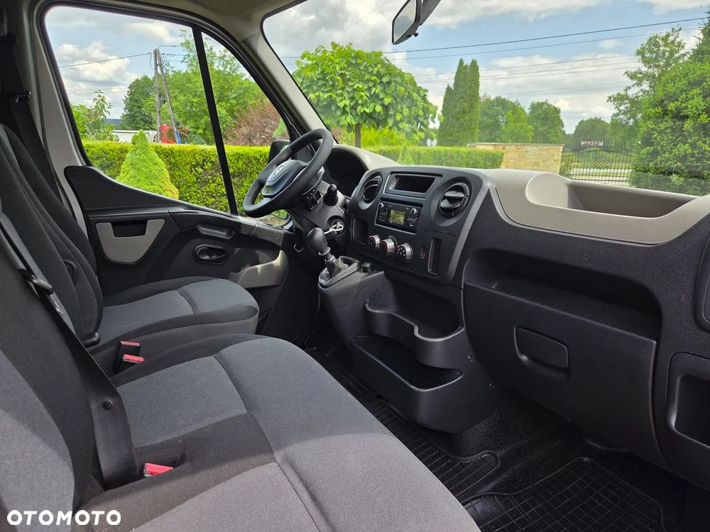 Renault Master - 30
