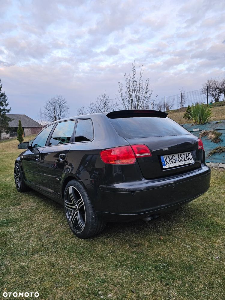 Audi A3 Sportback 2.0 TDI DSG S line Sportpaket plus - 7