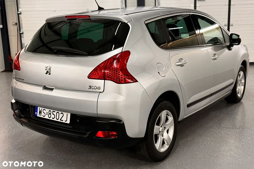 Peugeot 3008 1.6 HDi Premium - 5