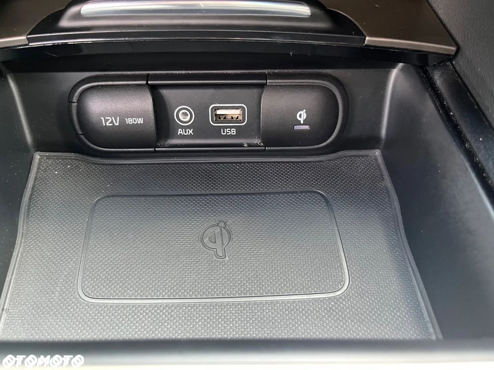 Kia Optima Plug-in Hybrid - 39