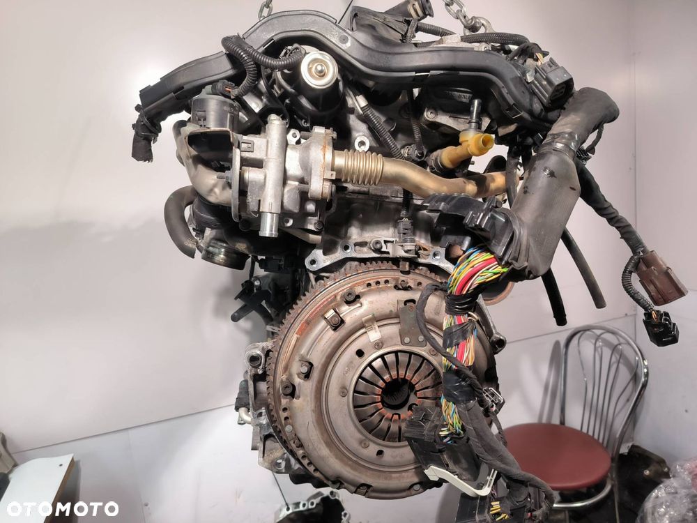 SILNIK KOMPLETNY VOLVO V60 D4204T8 2.0 120 - 1