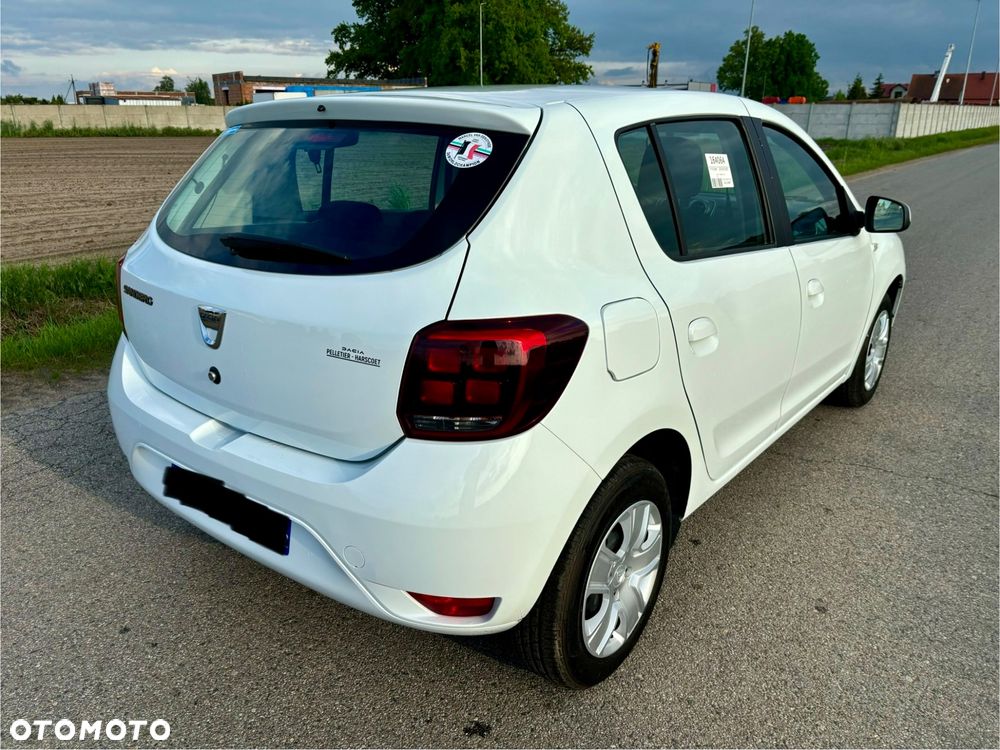 Dacia Sandero SCe 75 Essential - 12