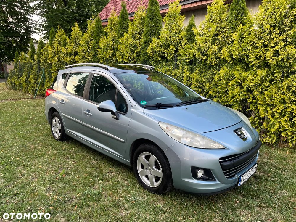 Peugeot 207 1.4 - 6