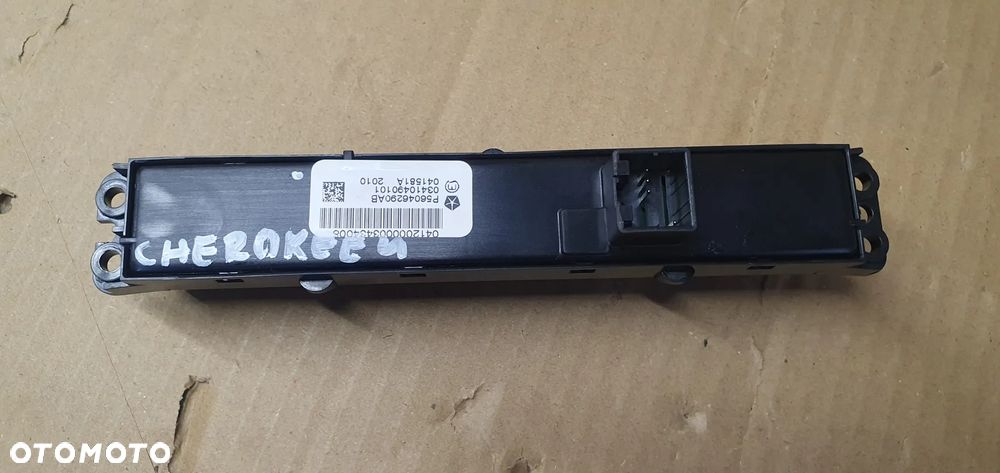 Przełącznik włącznik świateł awaryjnych Jeep Grand Cherokee IV WK2 P56046290AB - 7