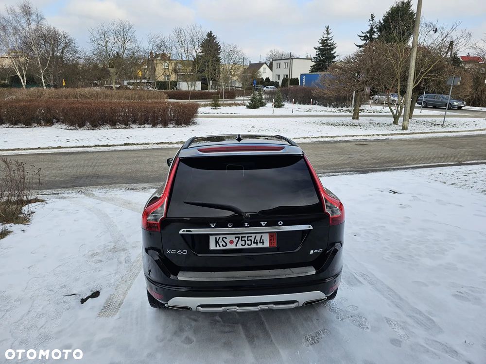 Volvo XC 60 D5 AWD Geartronic Summum - 16