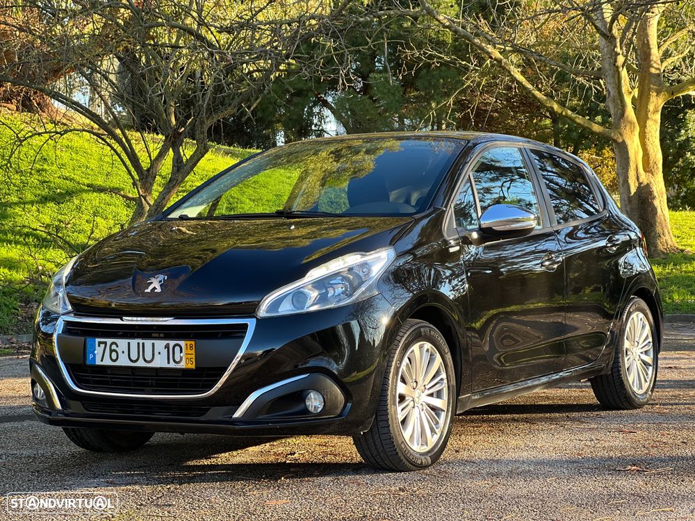 Peugeot 208 1.2 PureTech Style - 1