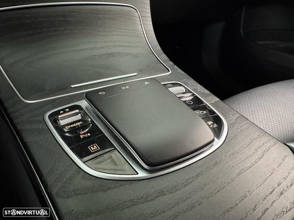 Mercedes-Benz GLC 300 e 4Matic 9G-TRONIC Avantgarde Advanced - 41