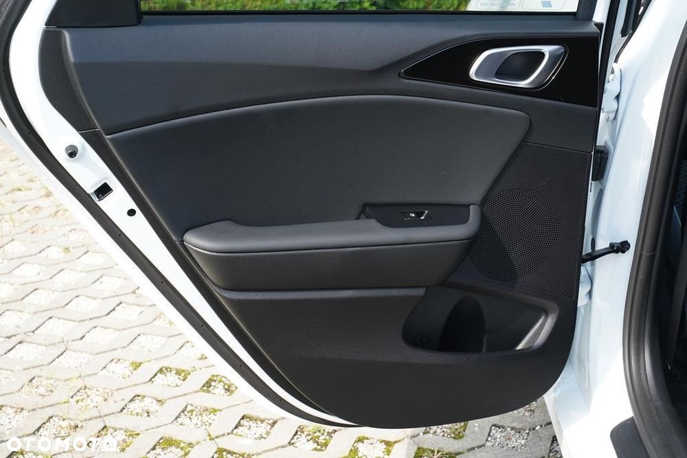Kia Ceed 1.5 T-GDI Tribute DCT - 8