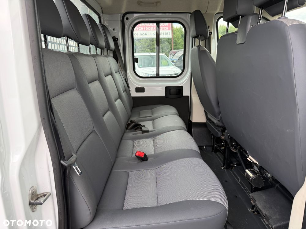 Fiat 2025/Ducato 7 osobowy/doka/skrzynia MAXI/klima/tempomat/hak 3 tony/traction+/full asystenci - 11