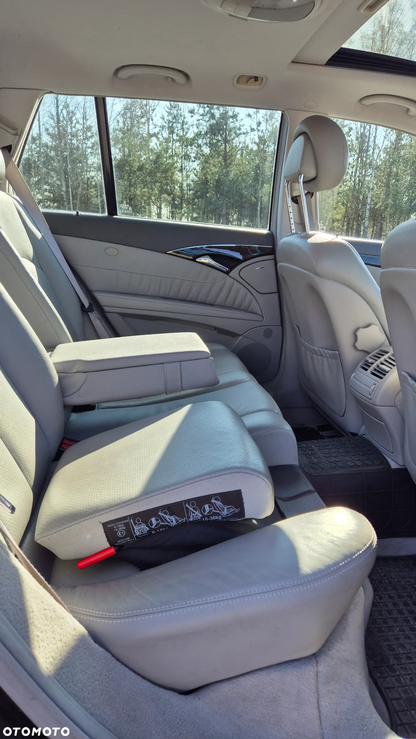 Mercedes-Benz Klasa E 200 T Kompressor Automatik Avantgarde - 13