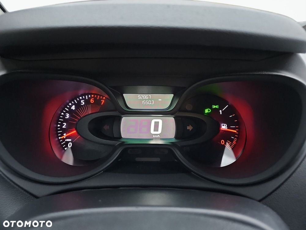 Renault Captur - 19
