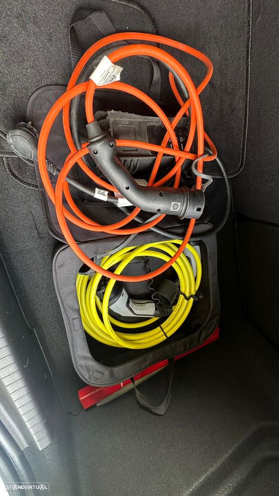 Peugeot e-208 50 kWh Allure - 19