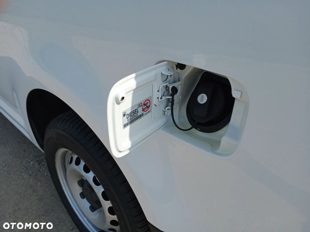 Volkswagen Caddy Maxi 2.0 TDI - 21