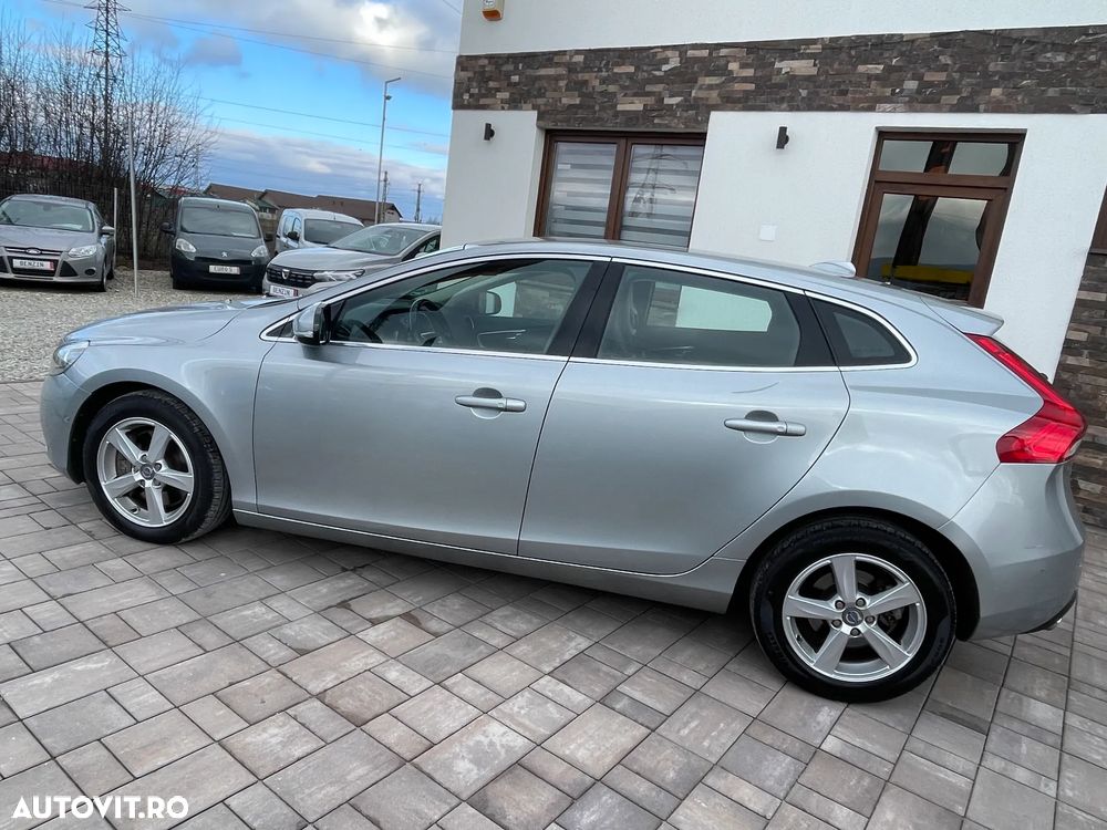 Volvo V40 - 4