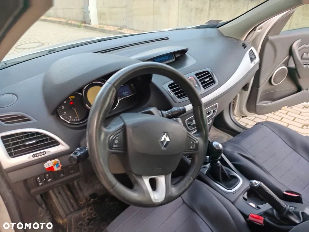 Renault Megane 1.9 dCi Dynamique - 8