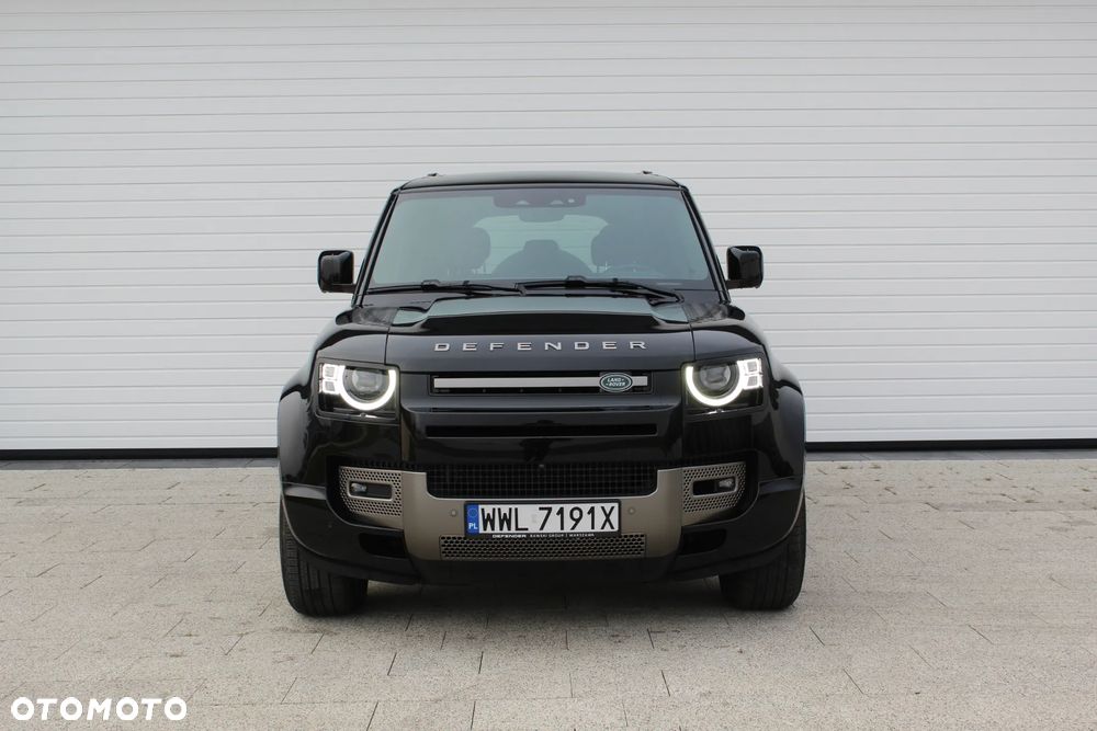Land Rover Defender - 4