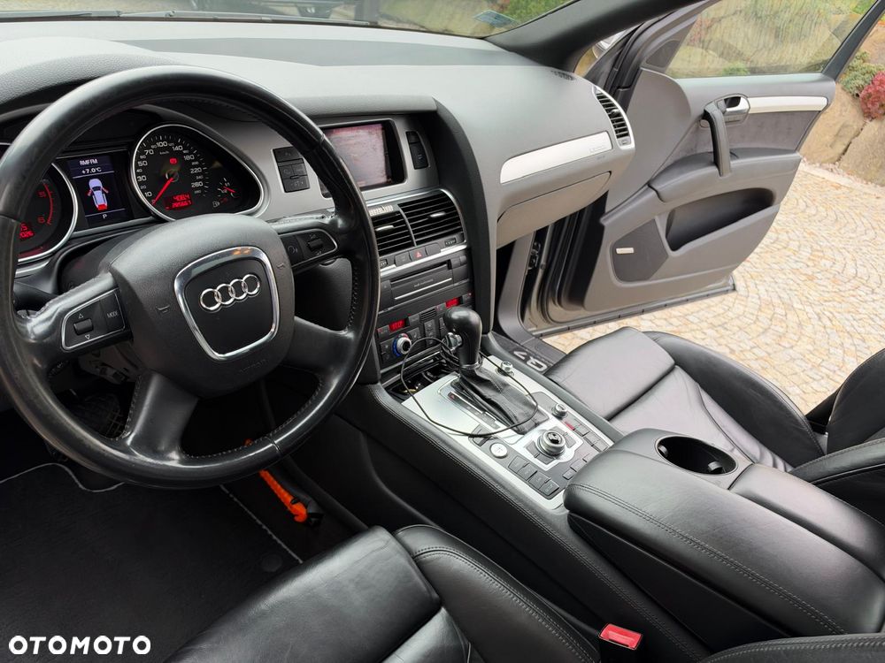 Audi Q7 4.2 TDI DPF Quattro Tiptr Progressive - 17