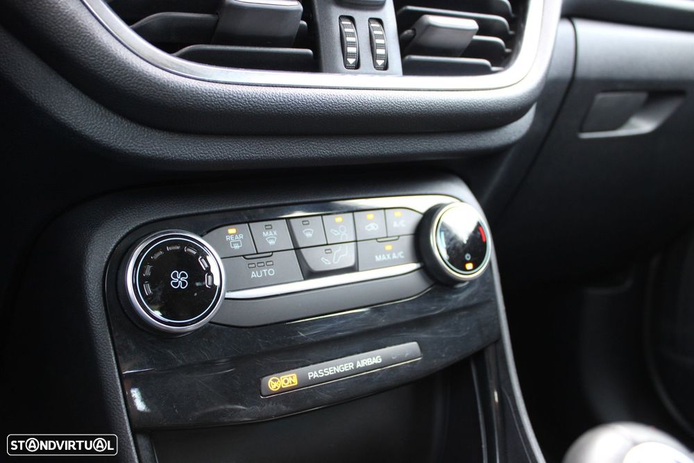 Ford Puma 1.0 EcoBoost Hybrid TITANIUM DESIGN - 31