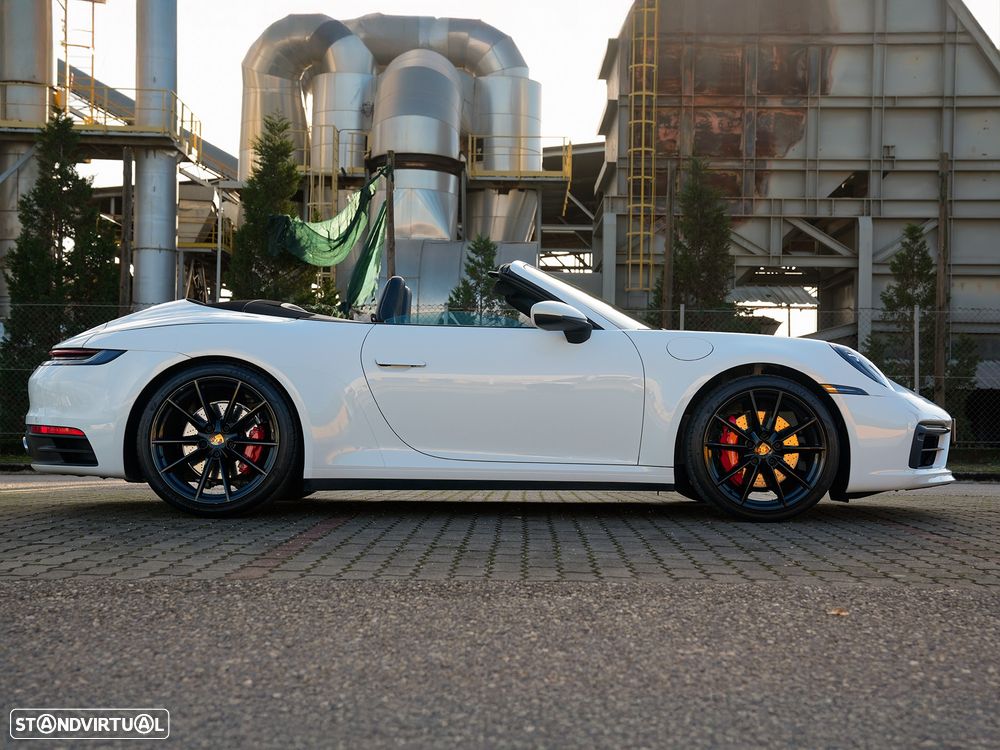 Porsche 911 (992) Carrera 4S Cabriolet PDK - 3
