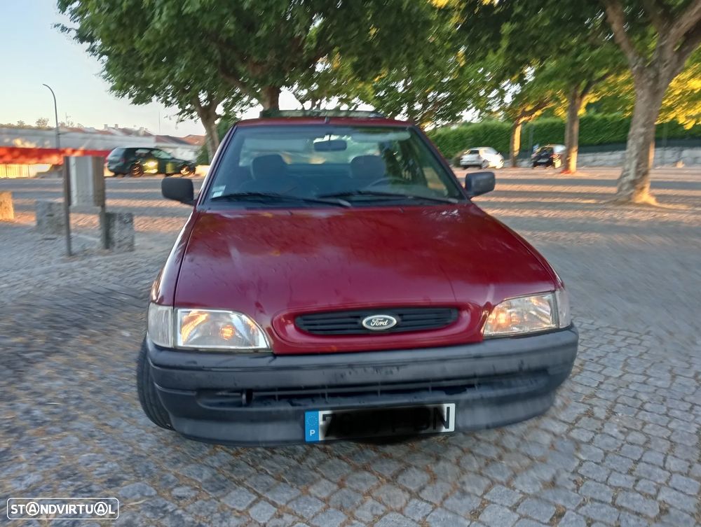 Ford Orion 1.4 CLX - 23