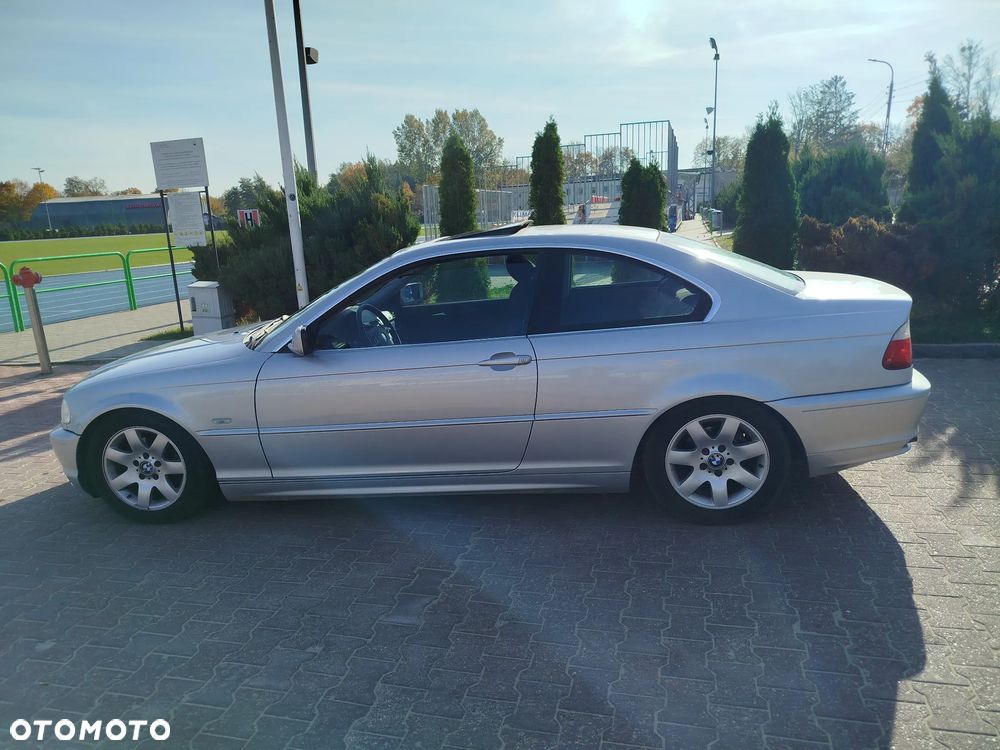BMW Seria 3 323 CI - 2