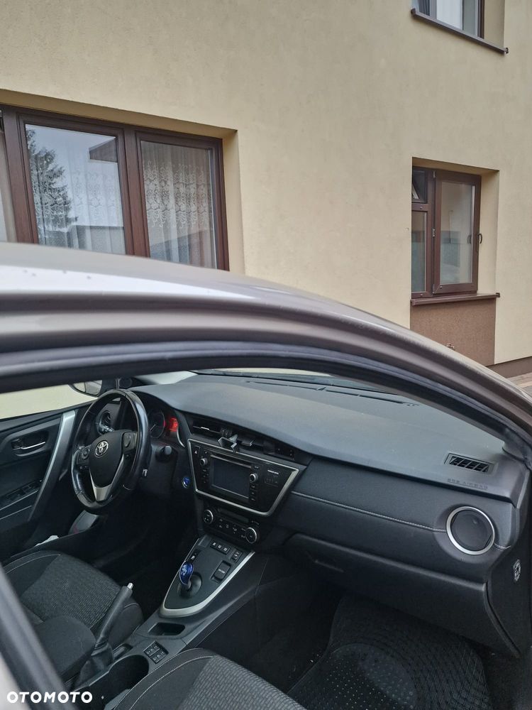 Toyota Auris - 12