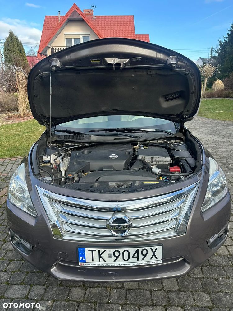 Nissan Altima - 17
