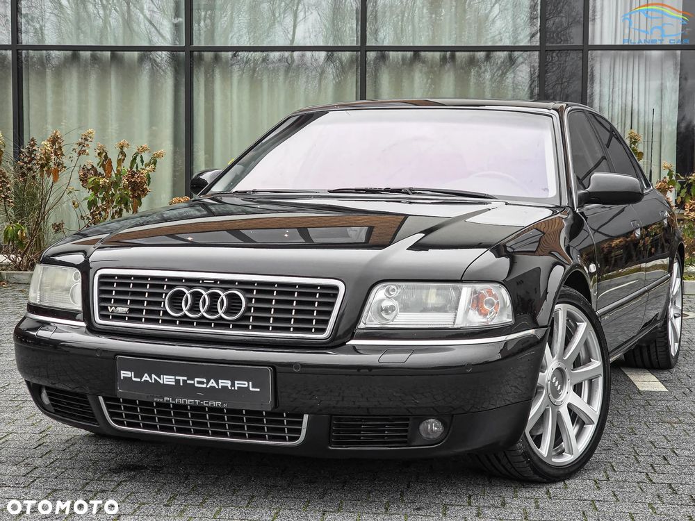 Audi A8 W12 quattro - 1