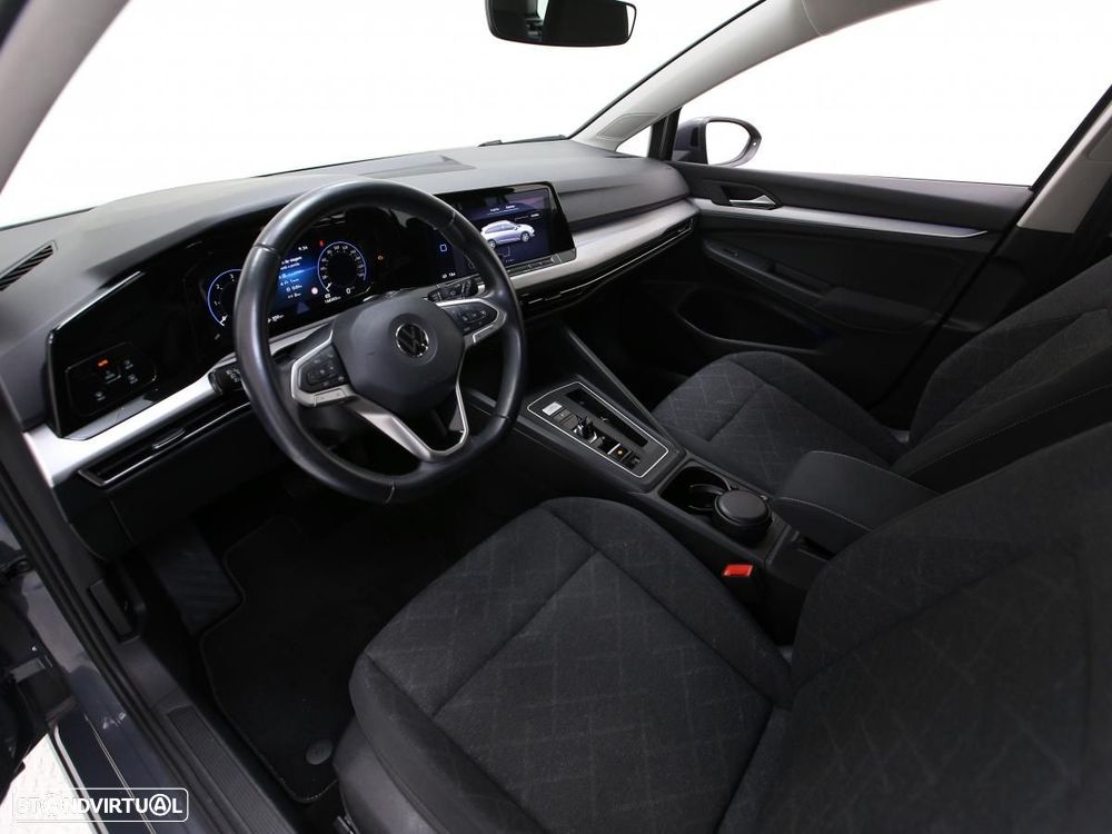 VW Golf Variant 2.0 TDi Life DSG - 11